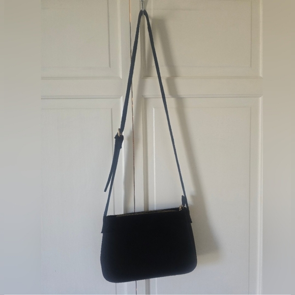 Brandy Melville Black Suede Shoulder Bag - Picture 3 of 7